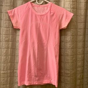 Lululemon active shirt